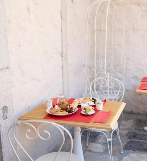 فندق Palazzo Badiale History&rooms