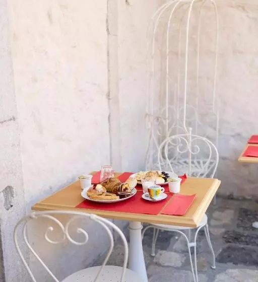 Hotelli Palazzo Badiale History&rooms