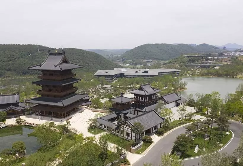 ホテル Radisson Collection Resort, Nanjing