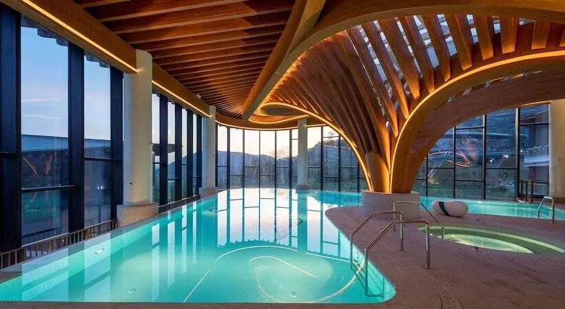 ホテル Radisson Collection Resort, Nanjing