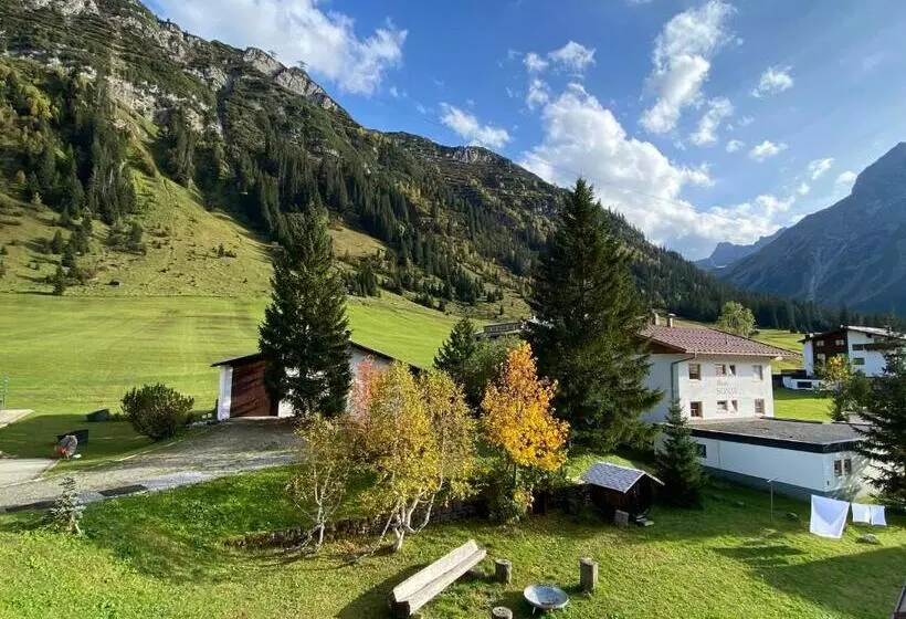 Lech Hostel