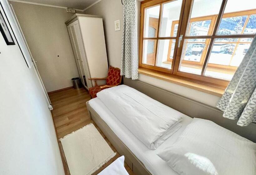 Lech Hostel