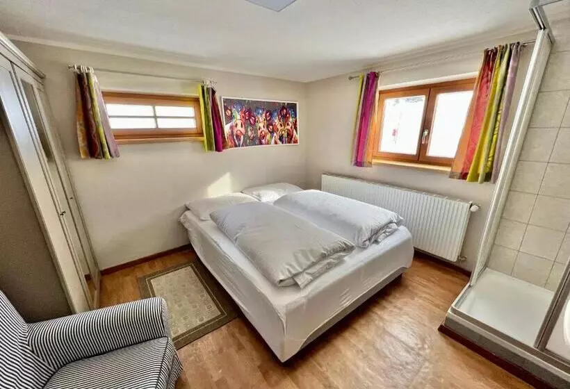 Lech Hostel