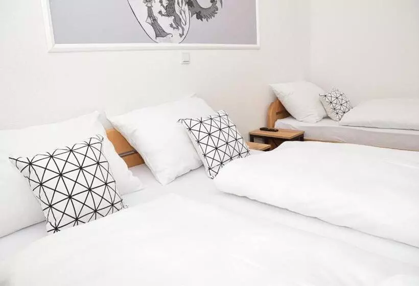 مُتل Konoba Slapovi