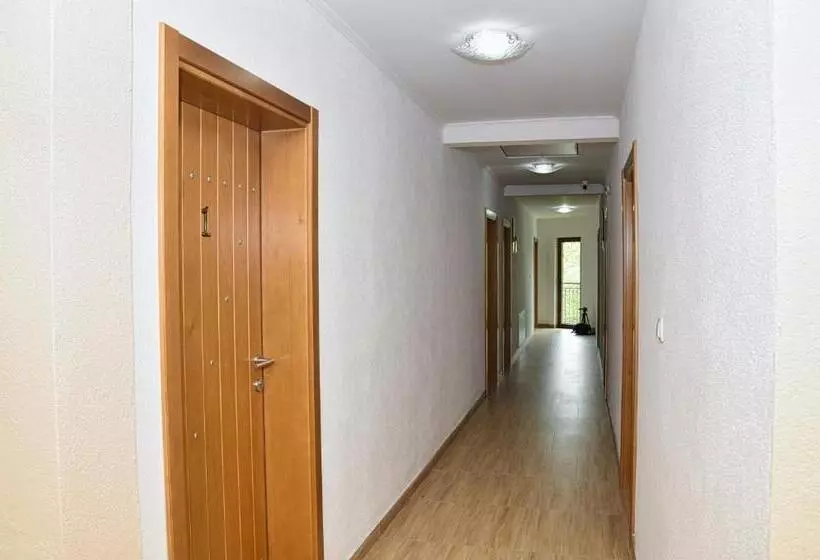 مُتل Konoba Slapovi