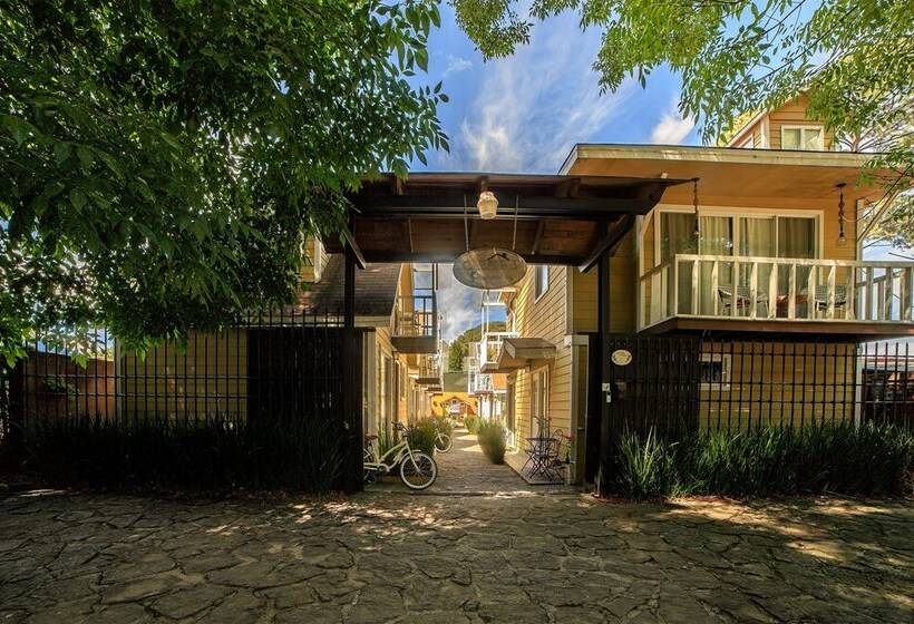 بنسيون Cabañas Salamandras Avándaro