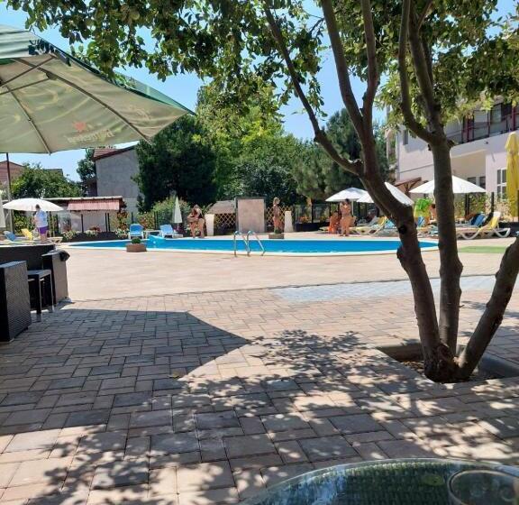 پانسیون Relax Spa Costinesti D Amy