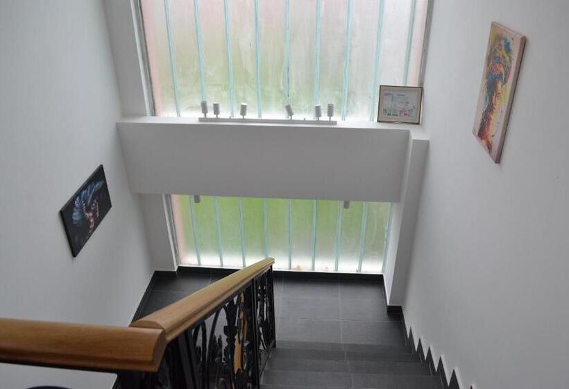 پانسیون Sobe šponga