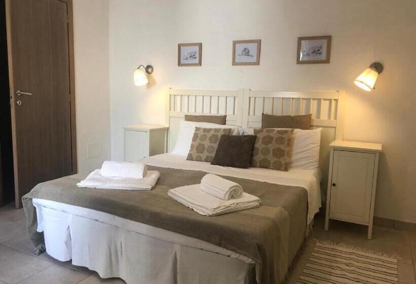 Bed and Breakfast Odegos