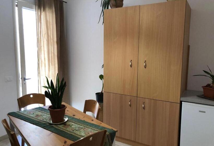 Bed and Breakfast Odegos