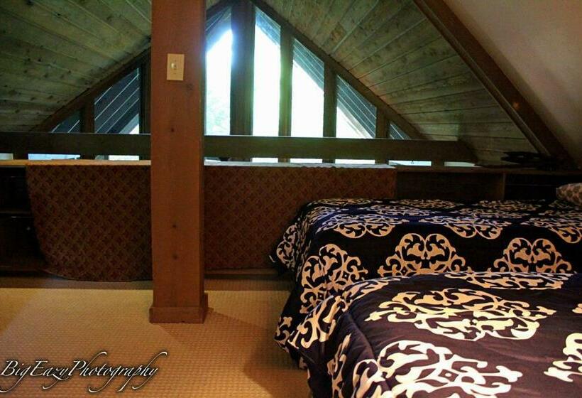 مبيت وإفطار The River Chalet