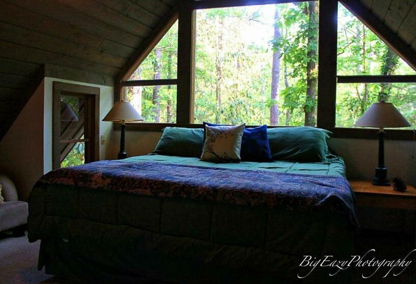 مبيت وإفطار The River Chalet