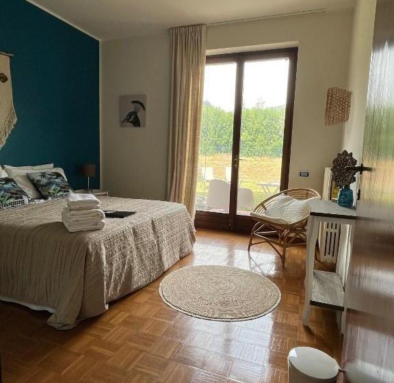 تختخواب و صبحانه Villa Vagabondo