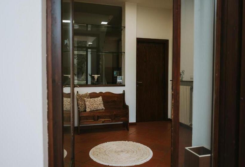 تختخواب و صبحانه Villa Vagabondo