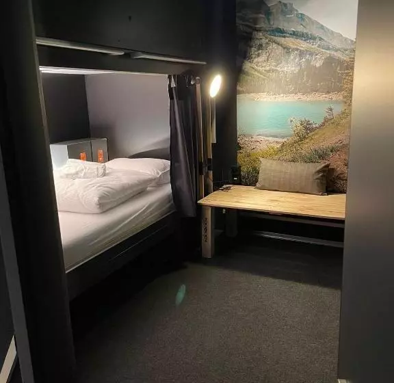 Capsule Hotel   Alpine Garden Zurich Airport
