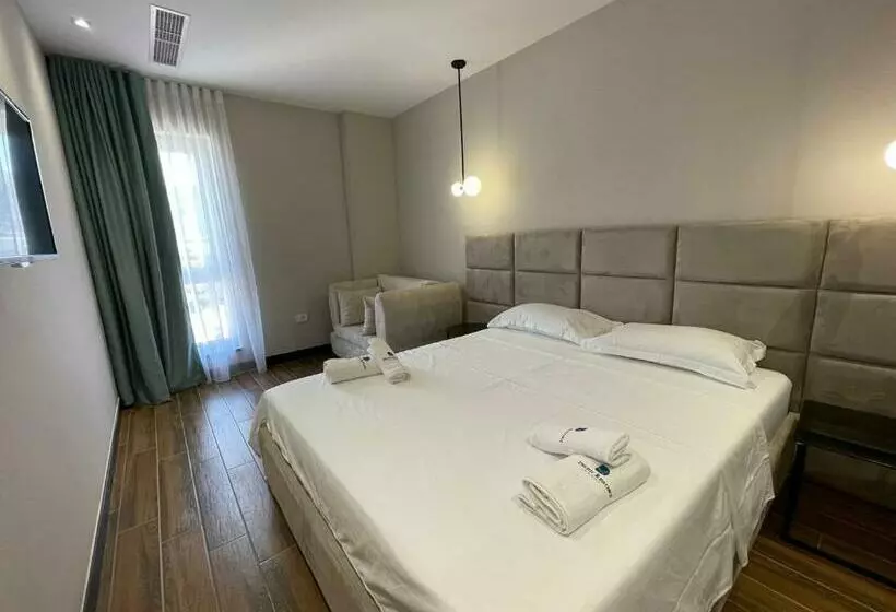 ホテル Delfin Resort Kune