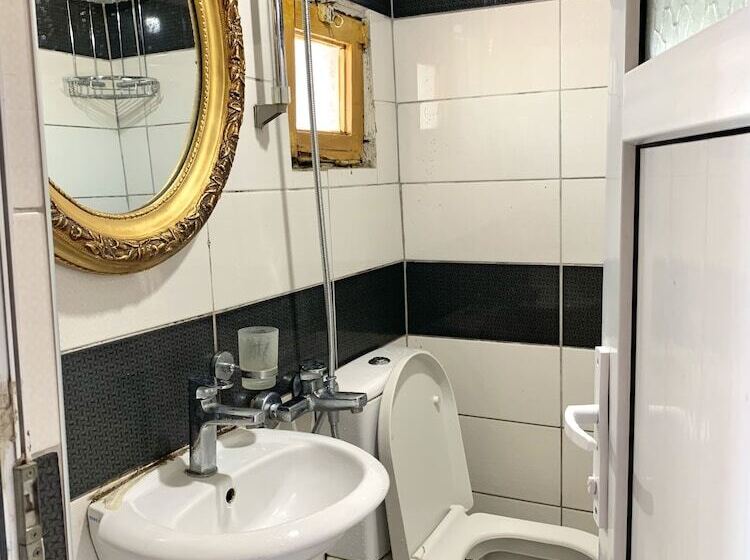 ホテル Golden Horn Life