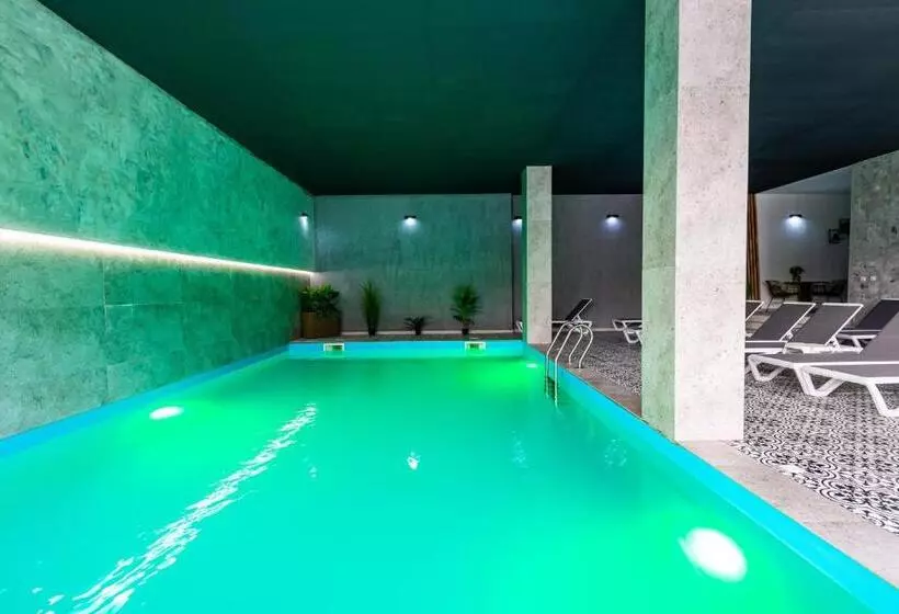 ホテル Konopka Forest Home & Spa