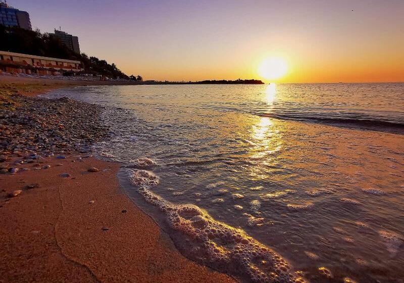 호텔 Phoenicia Blue View