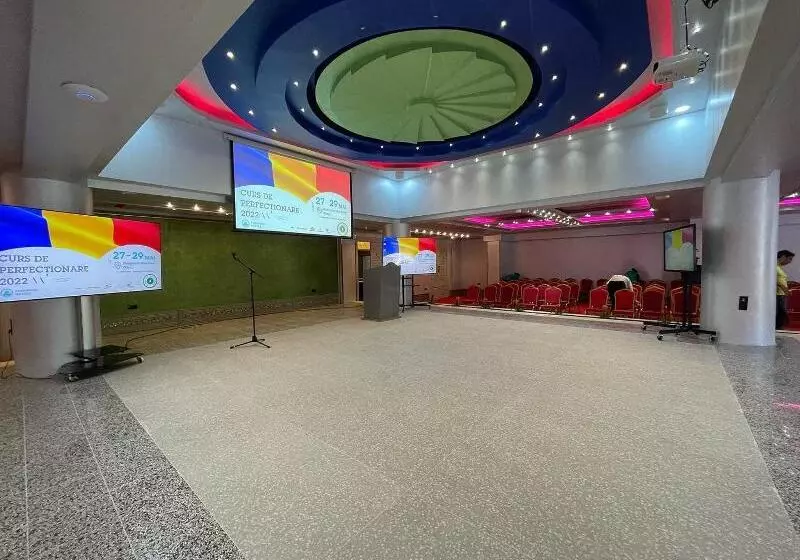 Hotelli Phoenicia Blue View