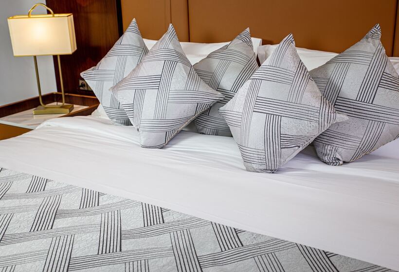 فندق Waves Aqua Resort