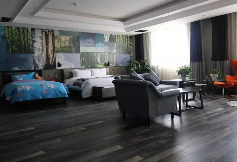 ホテル Wyndham Garden Changbaishan Hot Spring Resort By Wyndham