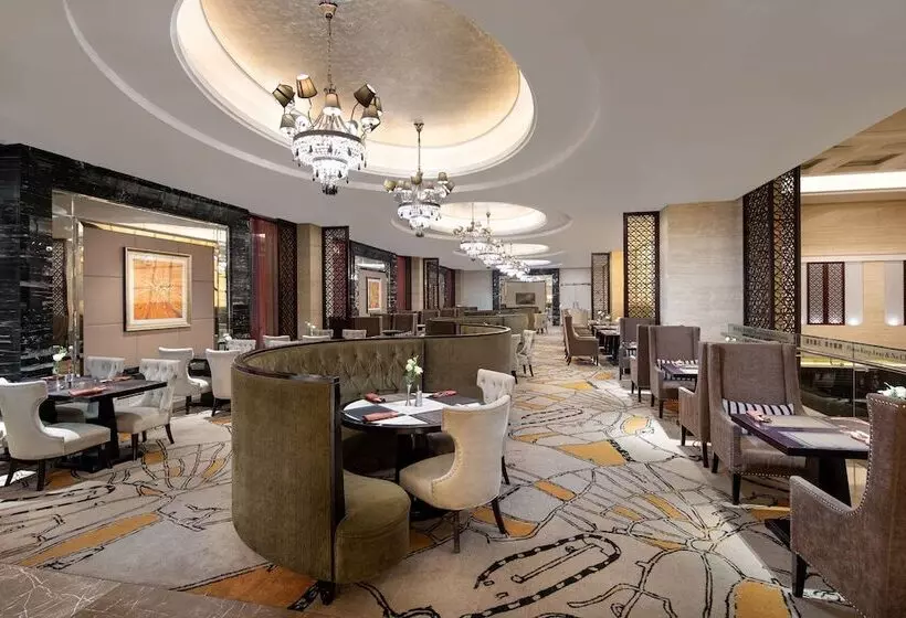 ホテル Wyndham Xinyang Downtown