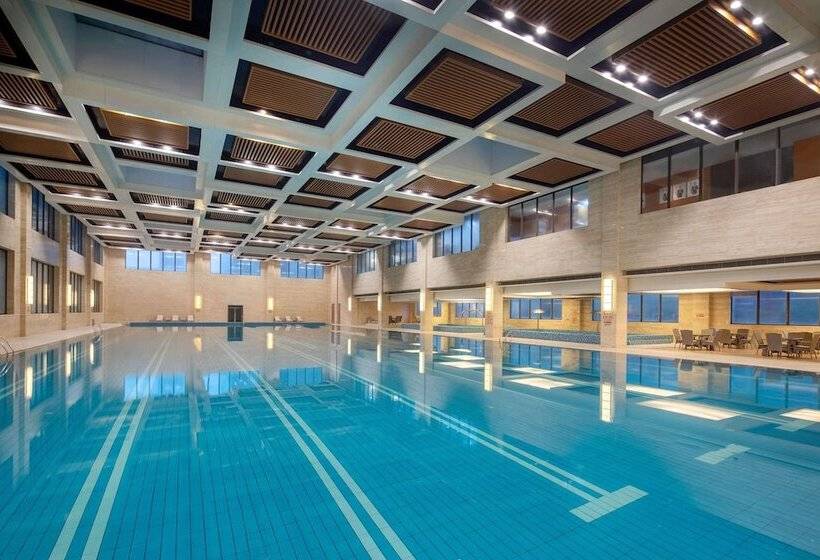 בית מלון כפרי Wyndham Xinyang Downtown