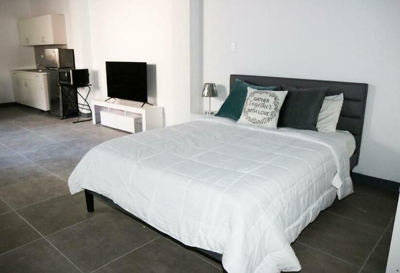 هتل Mavs Boutique At Ponce