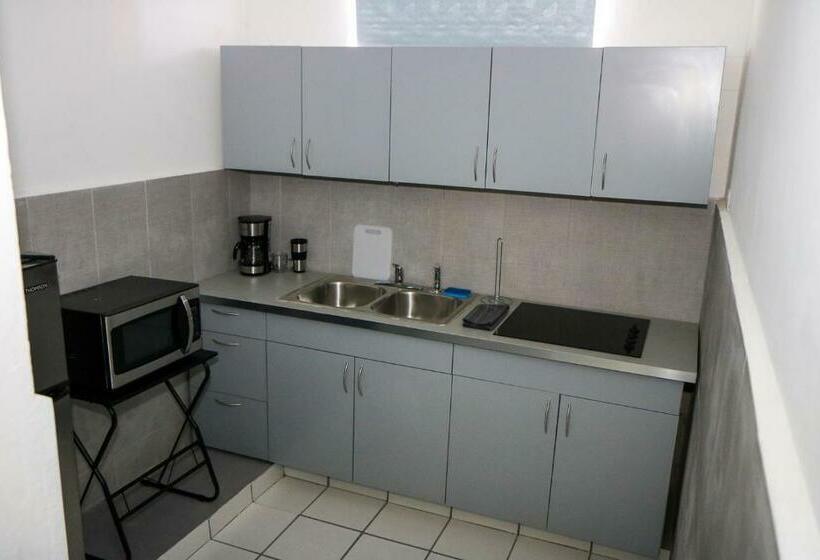 هتل Mavs Boutique At Ponce