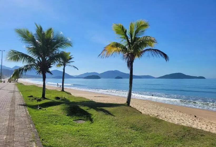 Majatalo A Ver O Mar Beach House