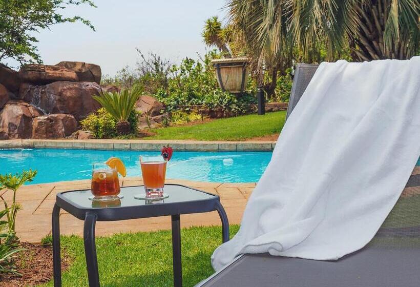 Пансион Cussonia Country Home