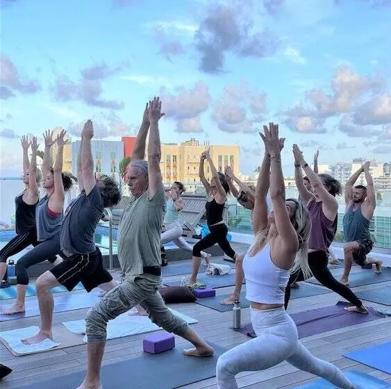 Upsun Hotel & Social Club