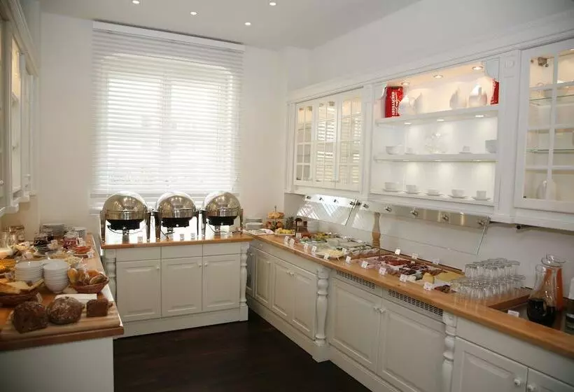 בית מלון כפרי Brandenburger Tor Potsdam