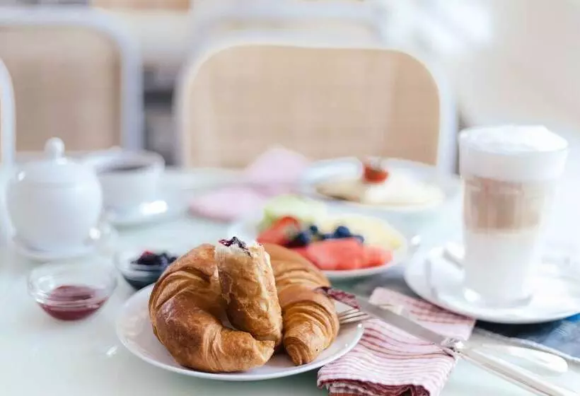 בית מלון כפרי Brandenburger Tor Potsdam