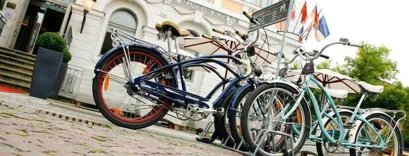 בית מלון כפרי Brandenburger Tor Potsdam