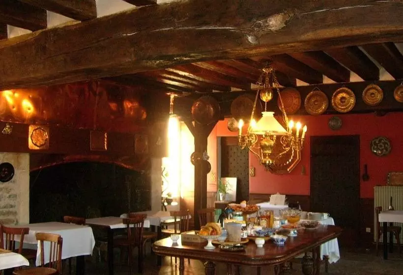 בית מלון כפרי Château D Island Avallon Vézelay