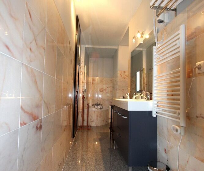 Hotel Château D Island Avallon Vézelay