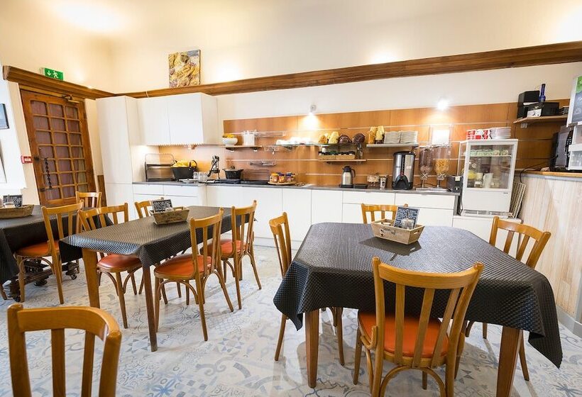 בית מלון כפרי Hôtel De La Paix