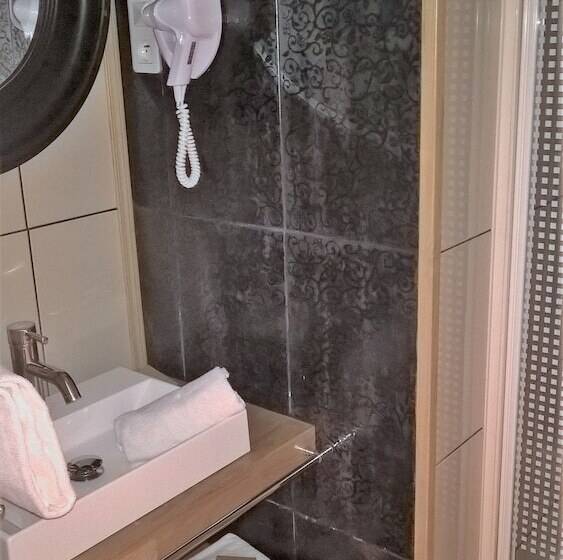 בית מלון כפרי Hôtel De La Paix