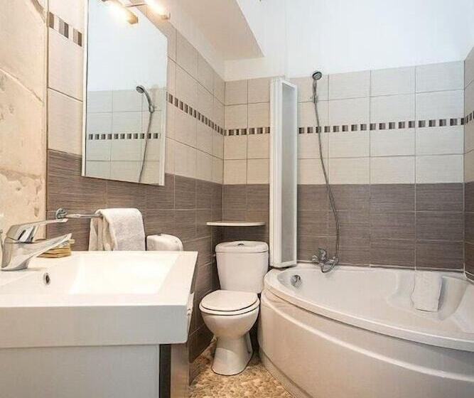 בית מלון כפרי Hôtel De La Paix