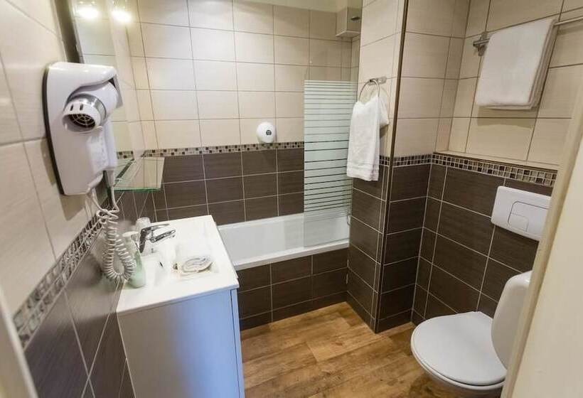 בית מלון כפרי Hôtel De La Paix