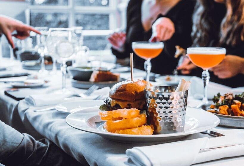 فندق Healds Hall