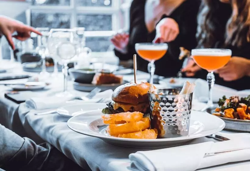 ホテル Healds Hall