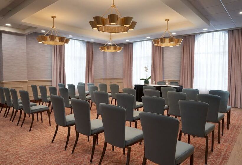 هتل Vesper, Houston, A Tribute Portfolio