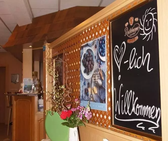 호텔 & Pension Müllers Gasthof