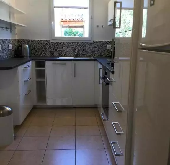 ホテル Résidence Goélia Le Mas Des Arènes