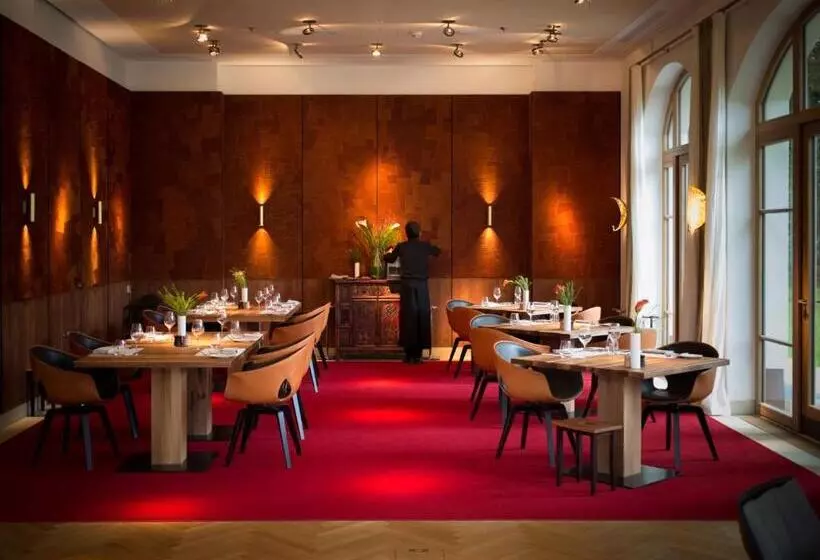 Отель Schloss Elmau Luxury Spa Retreat & Cultural Hideaway