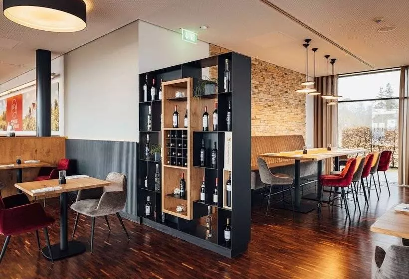 Schlosshotel Hellenstein