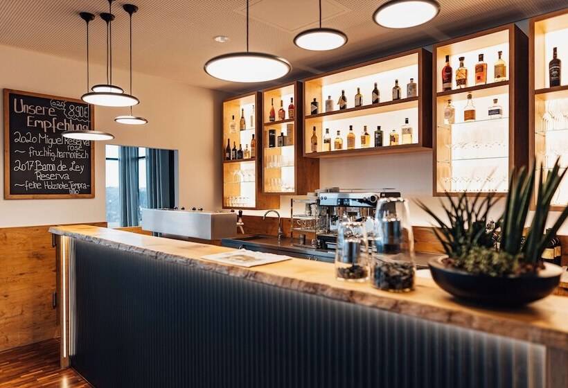 Schlosshotel Hellenstein